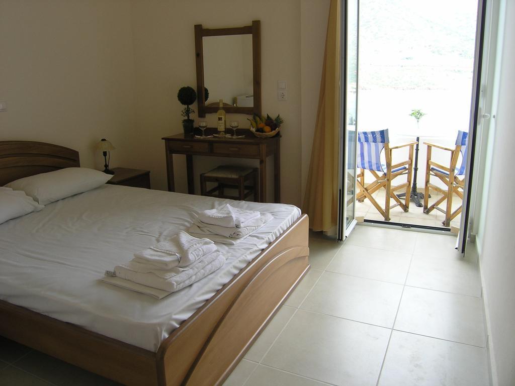 Psaropoula Hotel Bali  Ruang foto